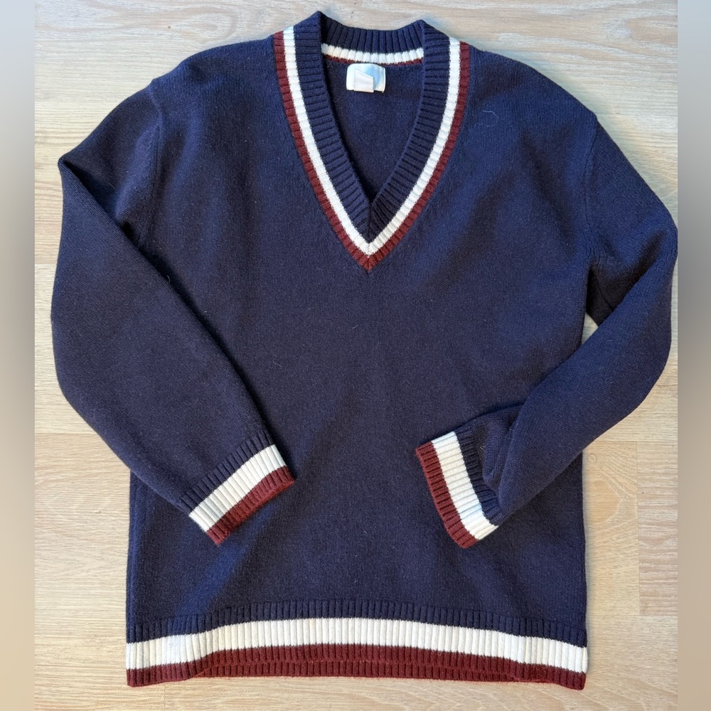 H&M Navy V-Neck Sweater Size XS NEW